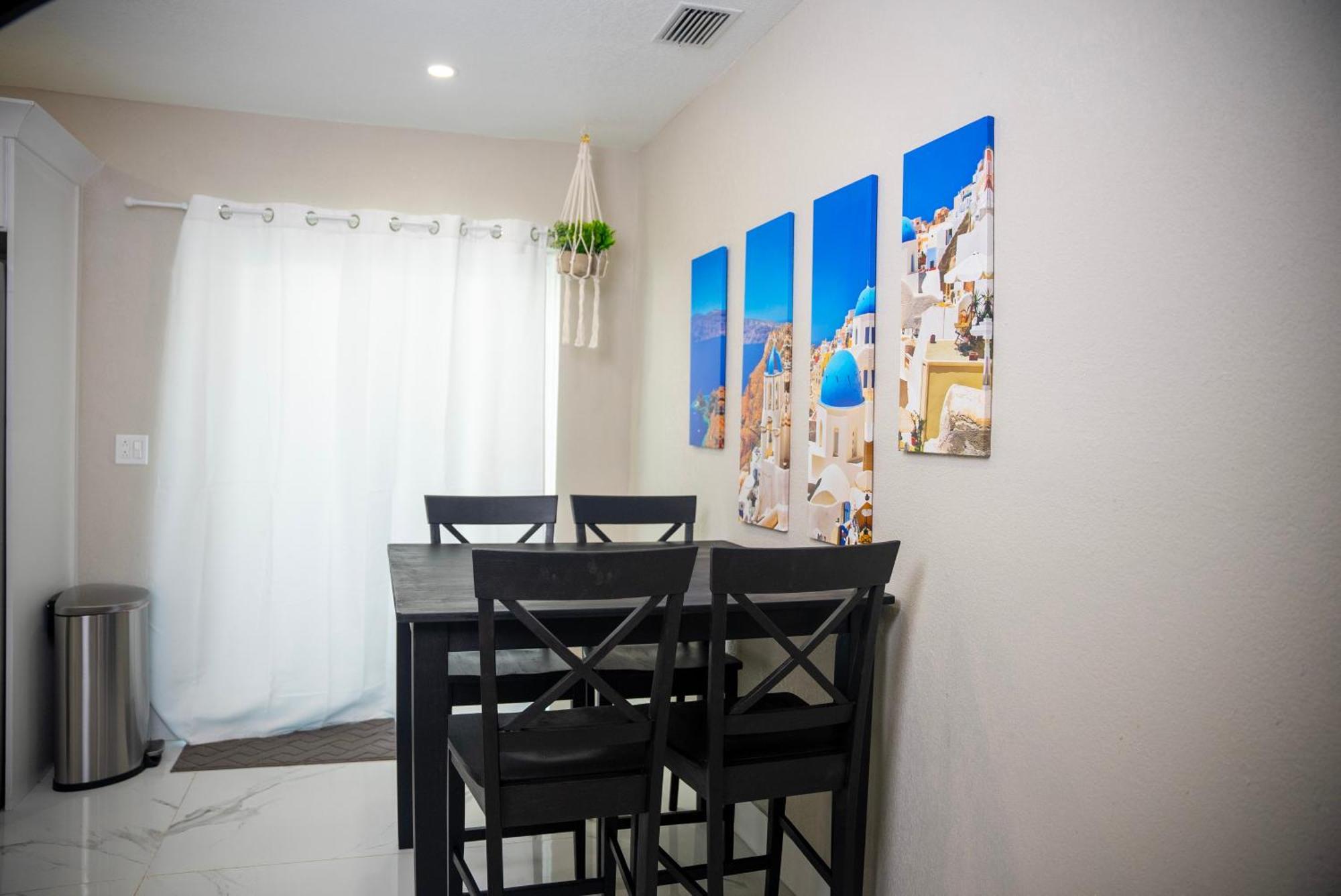 Stunning Modern Home In Tampa With Pool - Just 5 Minutes From Airport! Экстерьер фото