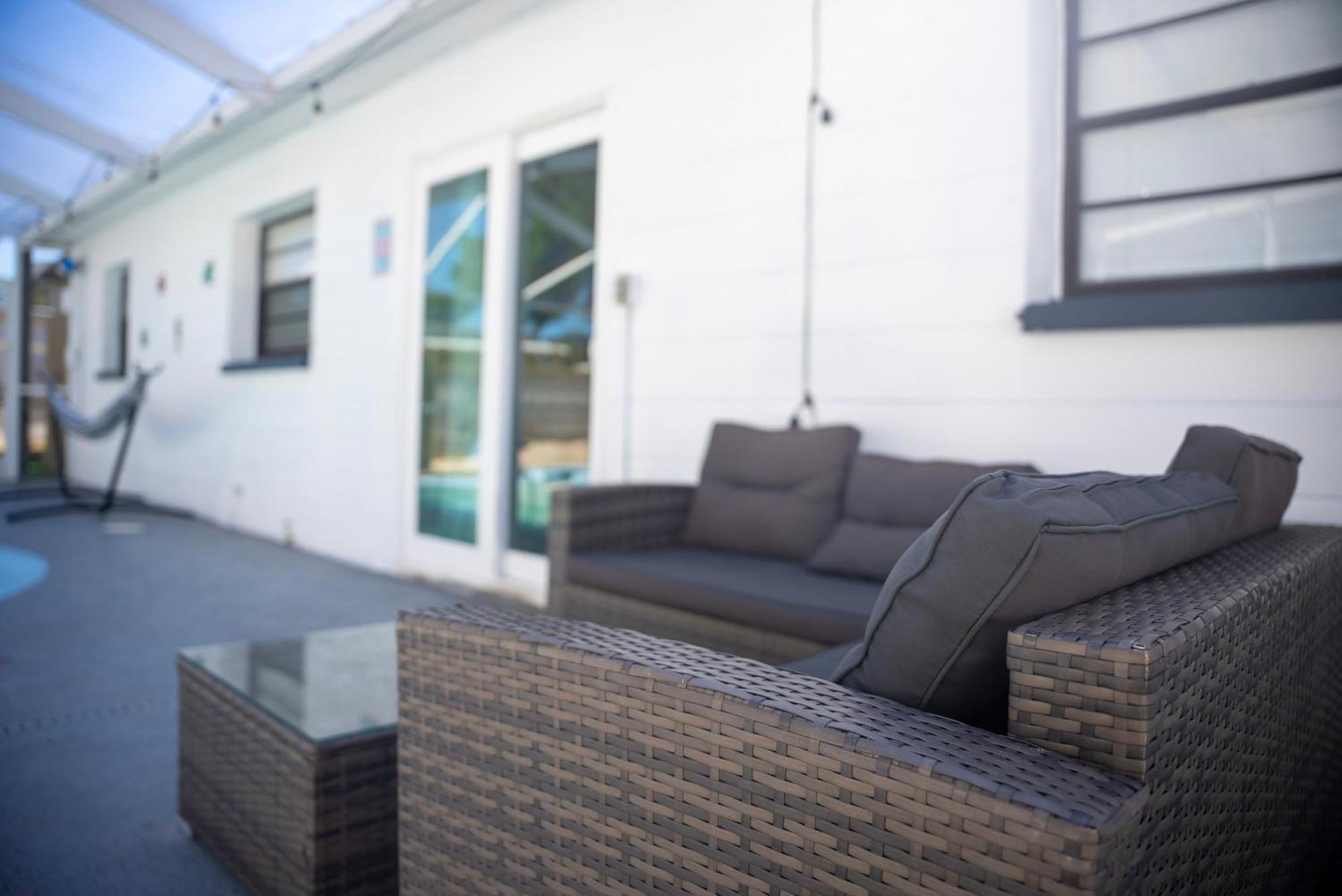 Stunning Modern Home In Tampa With Pool - Just 5 Minutes From Airport! Экстерьер фото